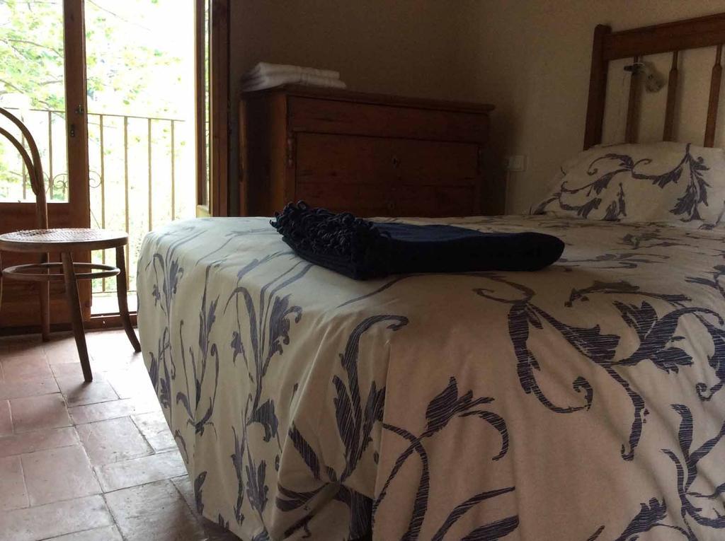 Villa La Casanova De Beuda Chambre photo